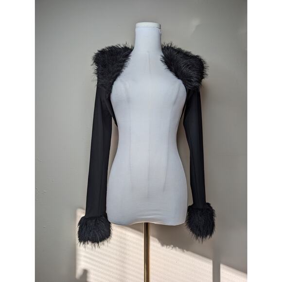 Faux Fur Shawl Jacket - Picture 4 of 6